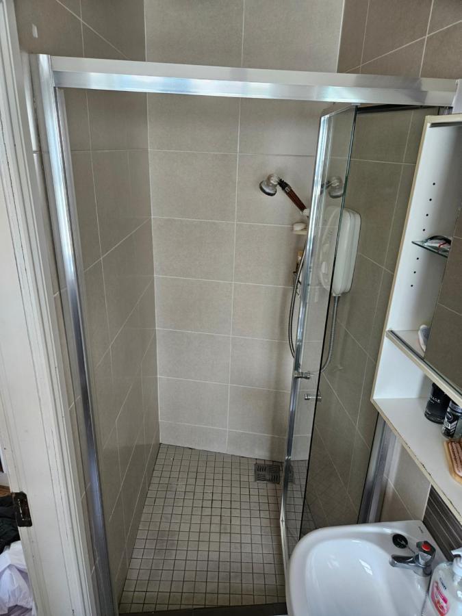 גלוואיי Cosy City Centre Apartment מראה חיצוני תמונה